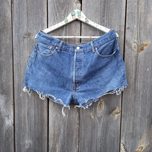 Levis 501 shorts vintage Levi&#39;s for beach W36 L32 Size L Waist High Selvedge Levi Mom jean Red Tab Distressed Denim Summer Festival Jeans