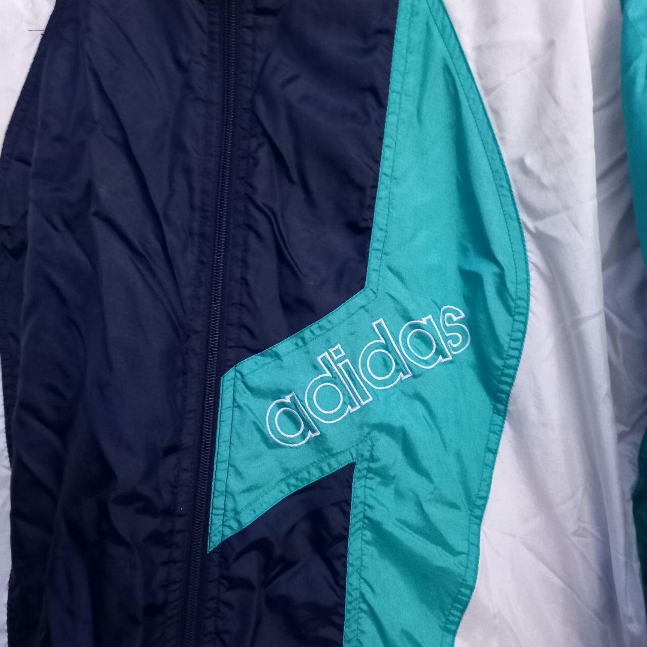 90s Vintage Color Block Windbreaker: Sporty Streetwear