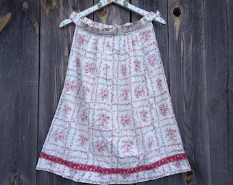 80s White Embroidered Apron: Folk Floral Bavarian Costume