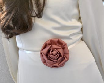 Cinturón floral de seda metalizado, cinturón floral rosa ruborizado, faja nupcial de seda, cinturón de dama de honor, accesorio romántico para boda, regalo
