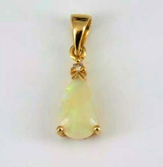 1980’s Vintage 18k Solid Gold Opal & Diamond Pend… - image 2