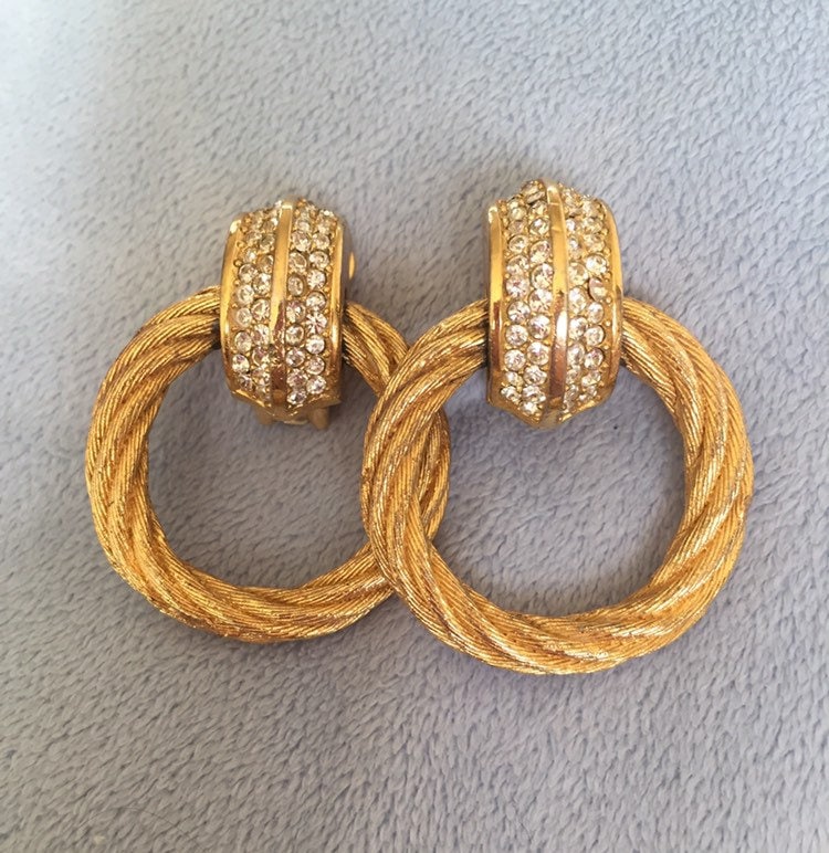 Christian Dior Coquines Dangling Diamond Hoop Yellow Gold Earrings