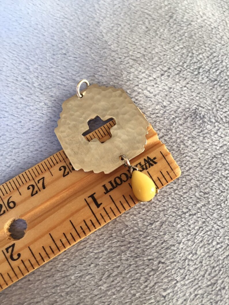 Art Deco SM Sterling Hammered Cross pendant wYellow Drop Gemstone
