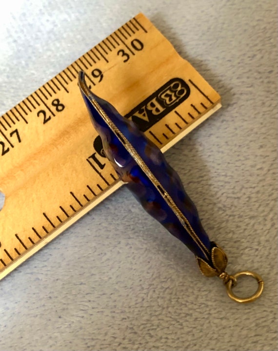 Chinese Export Enamel Jade Three peas in pod 3D J… - image 2