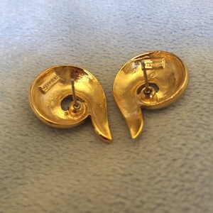 Vintage Trifari earrings Paisley Swirl earrings for pierced ears image 4
