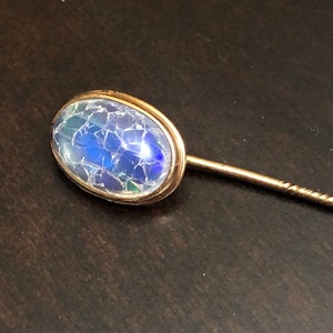 Antique Gold Blue flesh Inclusion Moonstone Stick Pin
