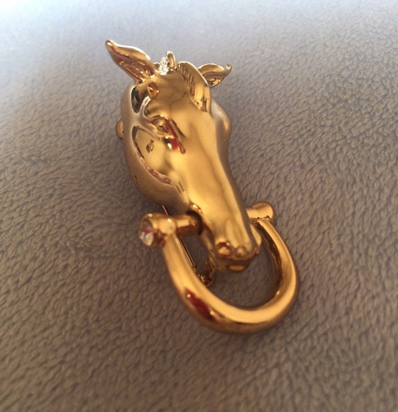 Vintage Equestrian 3D Horse Pin Brooch Stirrup Ho… - image 5