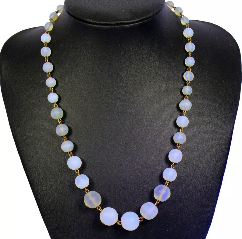 Art Deco Round graduated Opalite Opalescent necklace 18 inch image 7