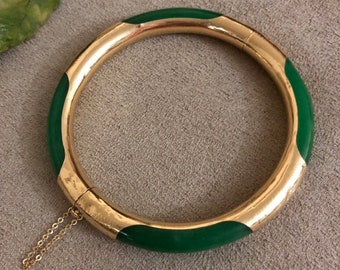 Antique 18K solid gold 750 Outstanding Apple Green Jade Bangle