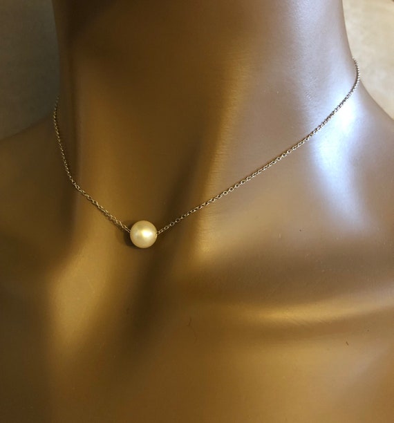 Sterling Silver single Pearl Necklace