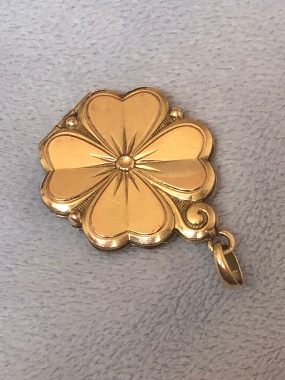 Victorian Gold Filled Double Sided Clover pendant 