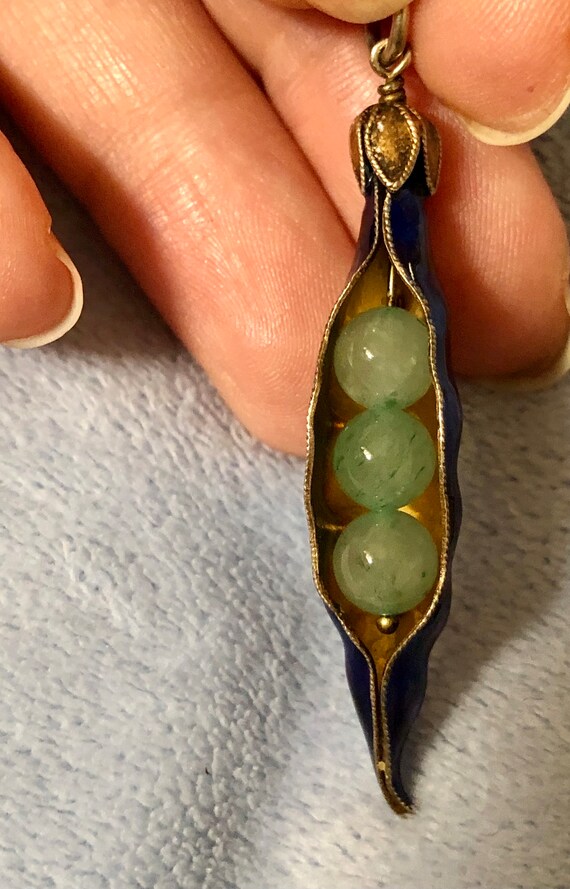 Chinese Export Enamel Jade Three peas in pod 3D J… - image 3