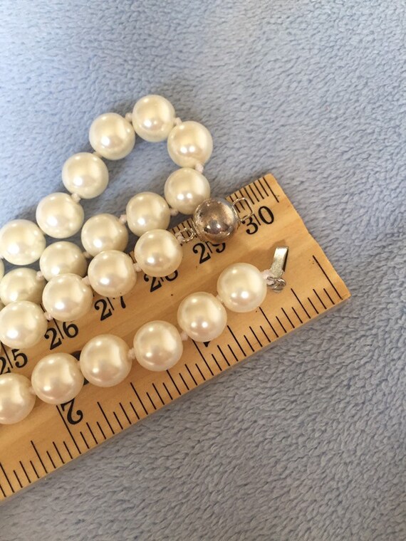 Vintage Flappers pearl necklace 18 inch with ball… - image 3