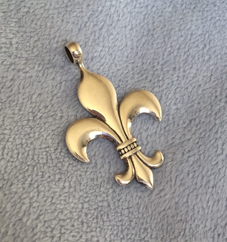 THOMAS SABO ネックレス Fleur-de-lis ケース付き Vintage Early Design Thomas Sabo Sterling Silver Fleur De Lis