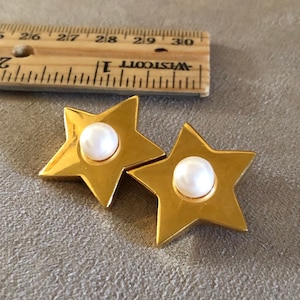 Vintage Ohrringe mit Stern von Hand und Perle