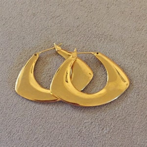 Plain Flat Monet Gold Tone Hoop Earrings Pierced Earrings image 1
