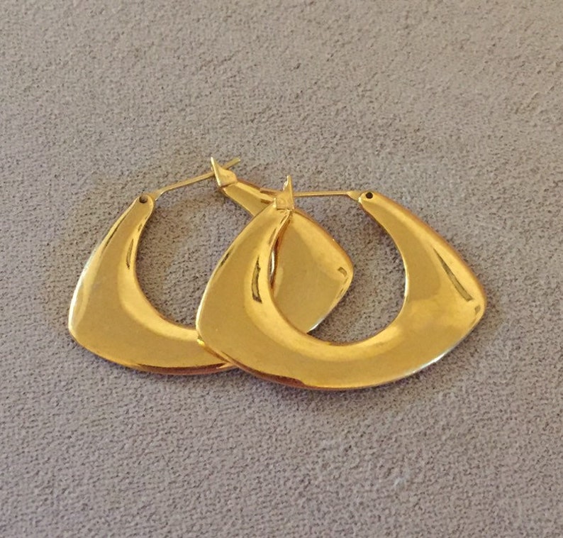 Plain Flat Monet Gold Tone Hoop Earrings Pierced Earrings image 1