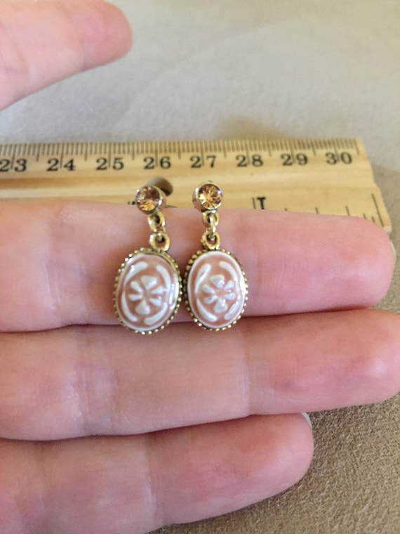 Vintage Liz Claiborne Tiny floral Earrings