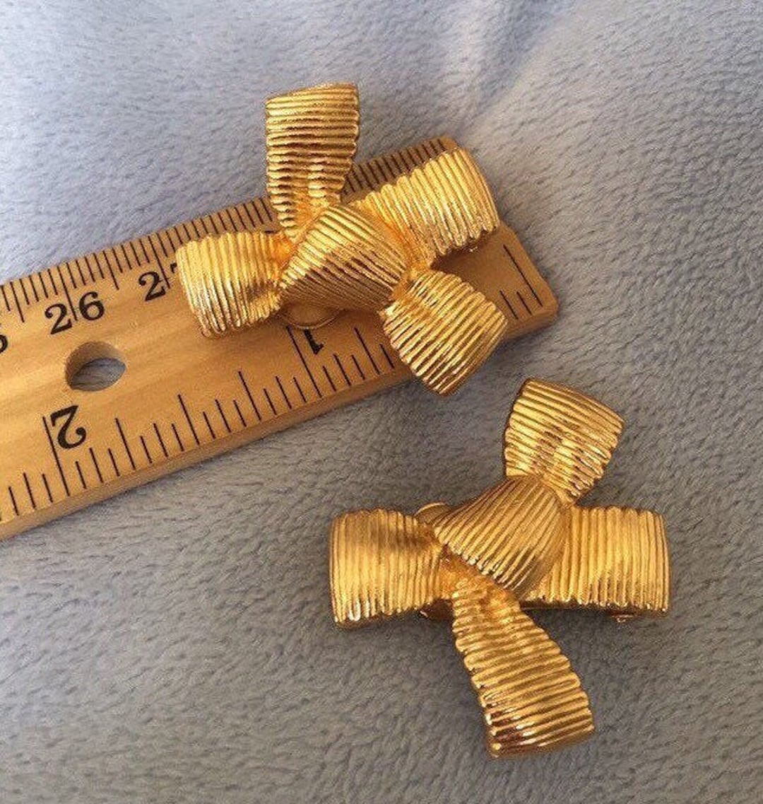 Vintage Christian Dior Clip-on Ribbon Bow Earrings - Etsy