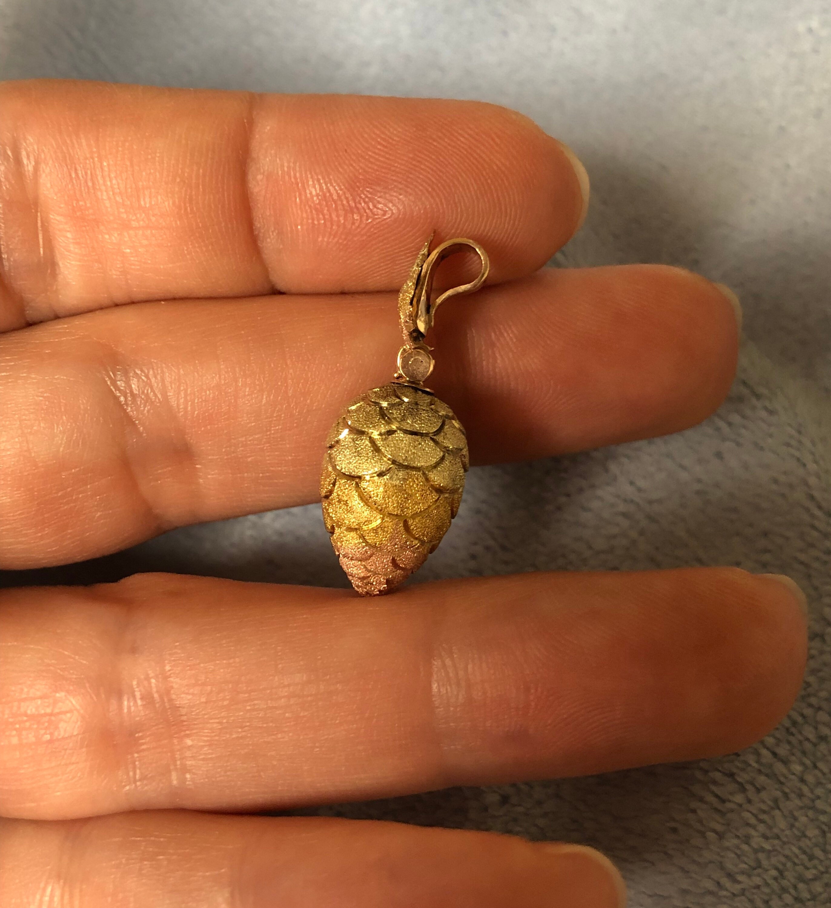 Vintage Antique Solid Gold 3D Acorn Pendant Multicolored Gold Etsy