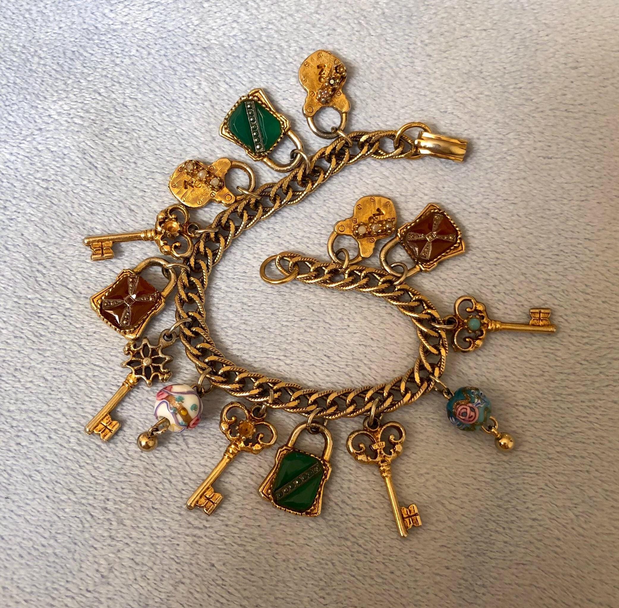 Vintage 1940's Skeleton Key Padlock Charm Bracelet W/wedding Cake