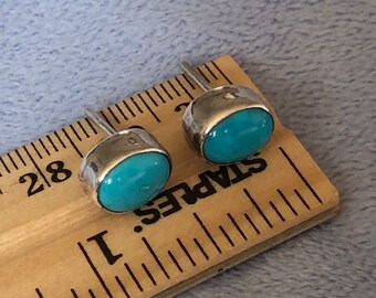 Vintage Pair of Sterling Silver Turquoise Stud earrings