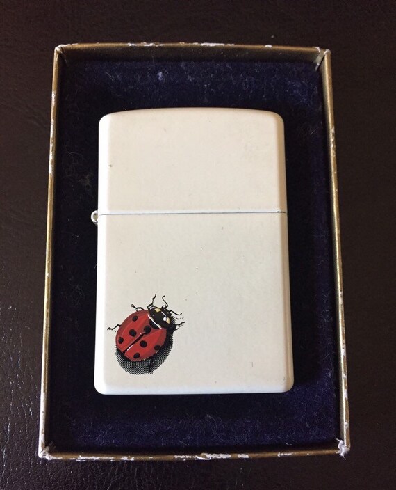 Vintage ZIPPO Lighter G 09 Bradford, PA USA W/red Ladybug Enamel