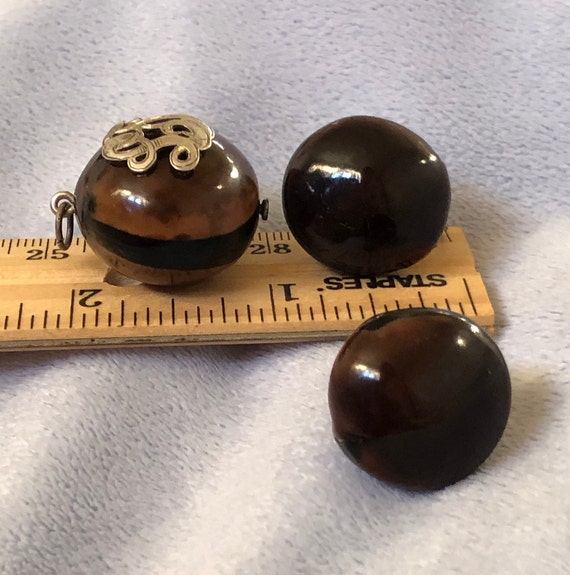 Victorian Sterling Script Initial Conker Nut Pend… - image 3