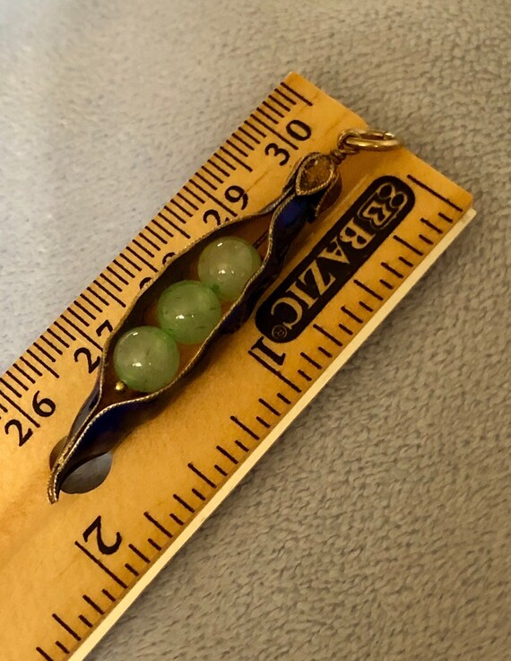 Chinese Export Enamel Jade Three peas in pod 3D J… - image 1