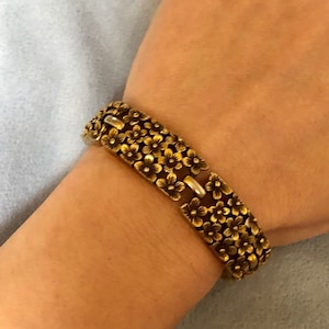 Vintage Coro Forget me not Flower Links Gold toned Bracelet