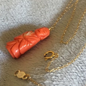 Vintage Antique Carved 14K Salmon Coral Geisha pendant or charm necklace 18”