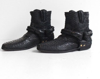 Rare Vintage Black Leather Quimera Species Snake boots 7