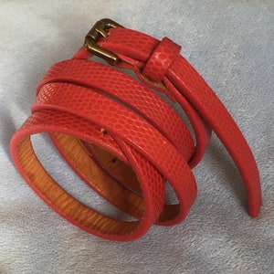 VTG Late 90’s Gap Genuine Leather Red belt Size S Skinny red Belt