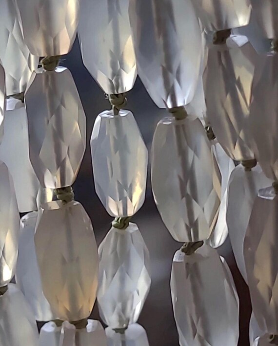 Art Deco Translucent Agate Necklace Individually … - image 5