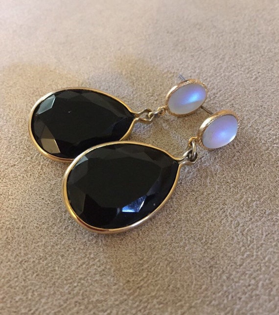 Vintage opaque black glass Gem