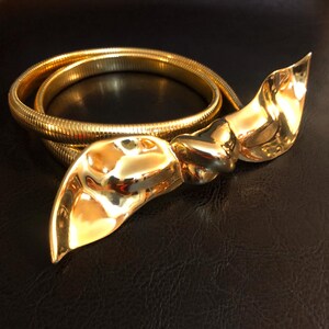 Accessocraft NYC Gold Tone White and Gold Enamel Belt 18K Vintage Accessocraft N.Y.C. Gold Tone Metal Etruscan Buckle  main image 2
