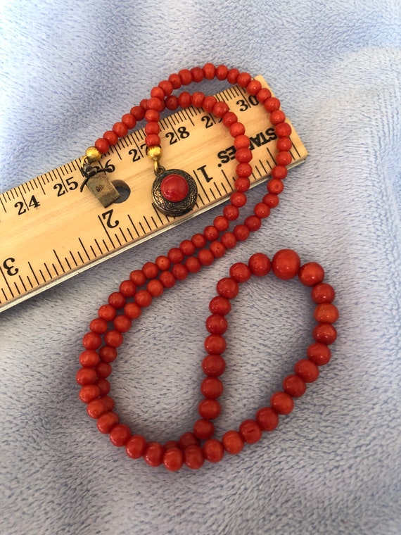 Antique Carved Salmon Red Coral Necklace Graduate… - image 3