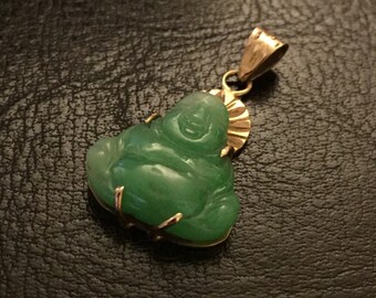Collana Buddha In Giada Verde Placcata Oro 14K - Con Diamanti Collana Buddha In Giada Verde Placcata Oro 14K - Con Diamanti
