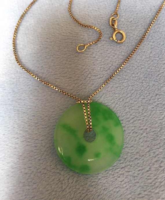 Fabulous Apple Green Jade Disk Donut Pendant with 