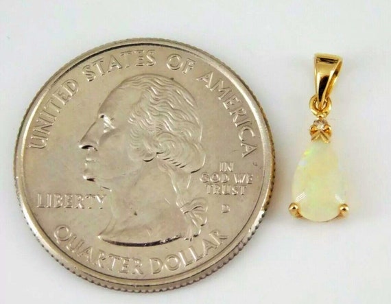 1980’s Vintage 18k Solid Gold Opal & Diamond Pend… - image 3