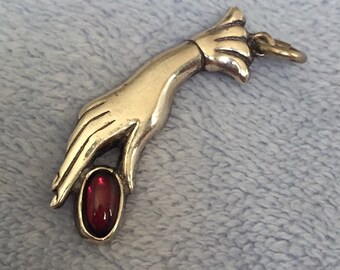 Ciondolo a mano irlandese Fede Gimmel in argento sterling antico vintage con cabochon di granato