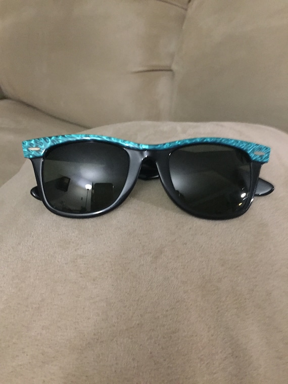 B&L RayBan Glasses USA Wayfarer Turquoise Black - image 9