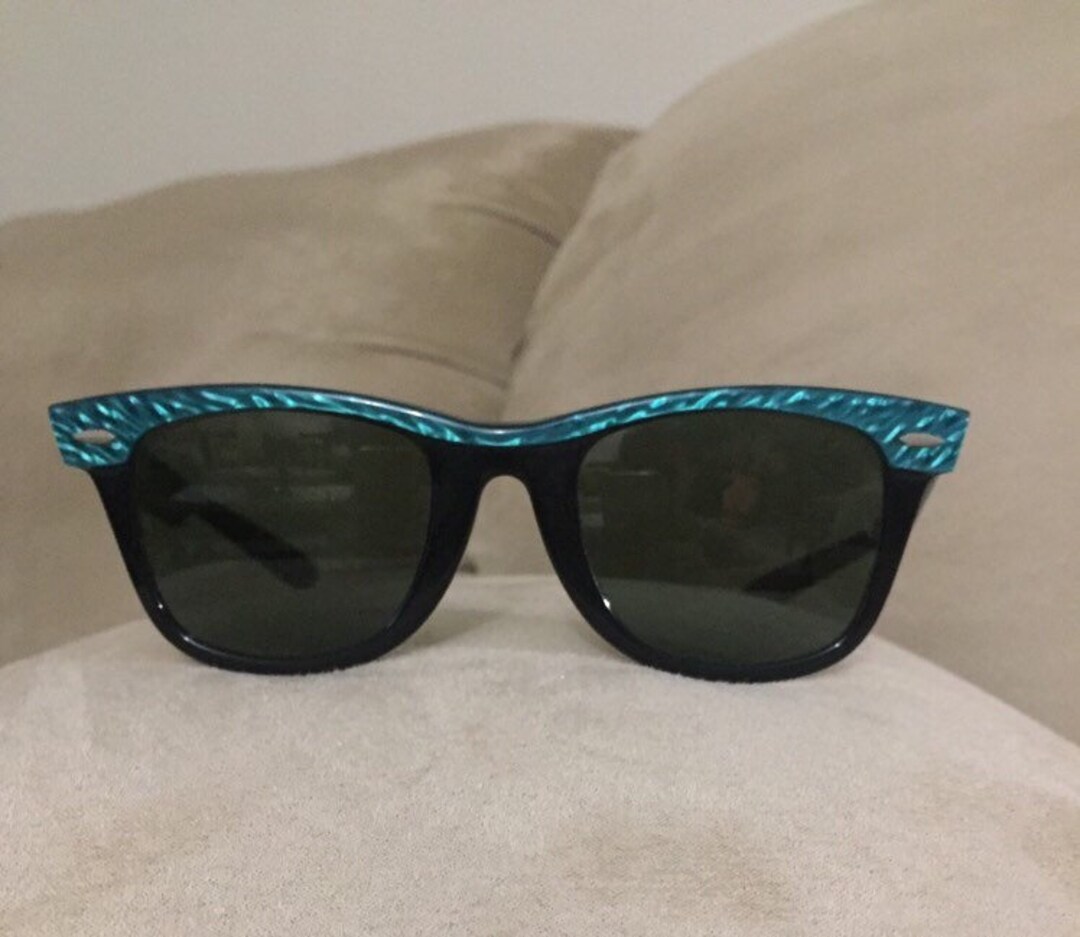 Ray-Ban Turquoise Wayfarer Sunglasses with Black Lenses Made In Italy Authentic Vintage Ray Ban Wayfarer II Mosaic Turquoise Blue Sunglasses  main image 2