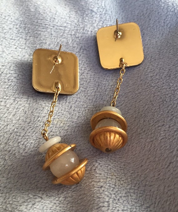 Vintage Matte gold Etruscan earrings W/Jade drops - image 2