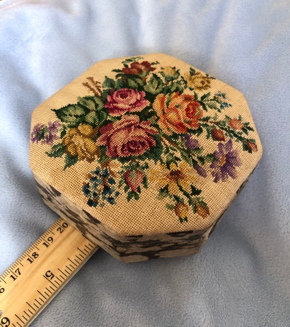 Charming Antique Needlepoint Victorian Rose bouque