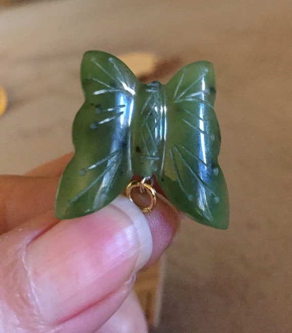 Vintage Spinach Green Jade Carved Jade Butterfly … - image 3