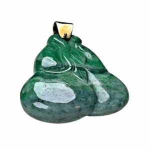 1930-1940 Natural Carved Green Jade 14K Solid Gold Pendant