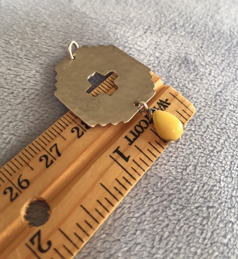 Art Deco SM Sterling Hammered Cross pendant wYellow Drop Gemstone