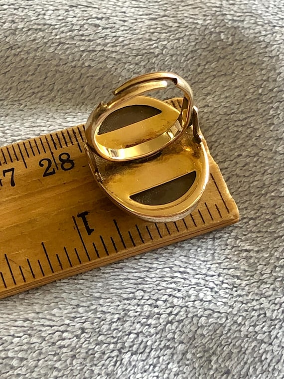 Art Deco Translucent Gray Lavender Chalcedony Car… - image 9