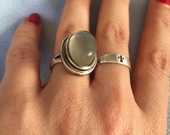 Outstanding Art Deco Sterling Silver Moonstone Ring size 8
